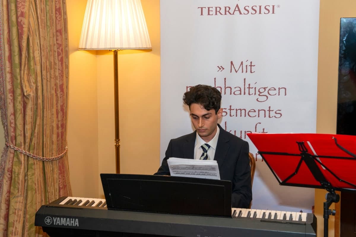 Musikalische Begleitung im Grand Hotel Wien