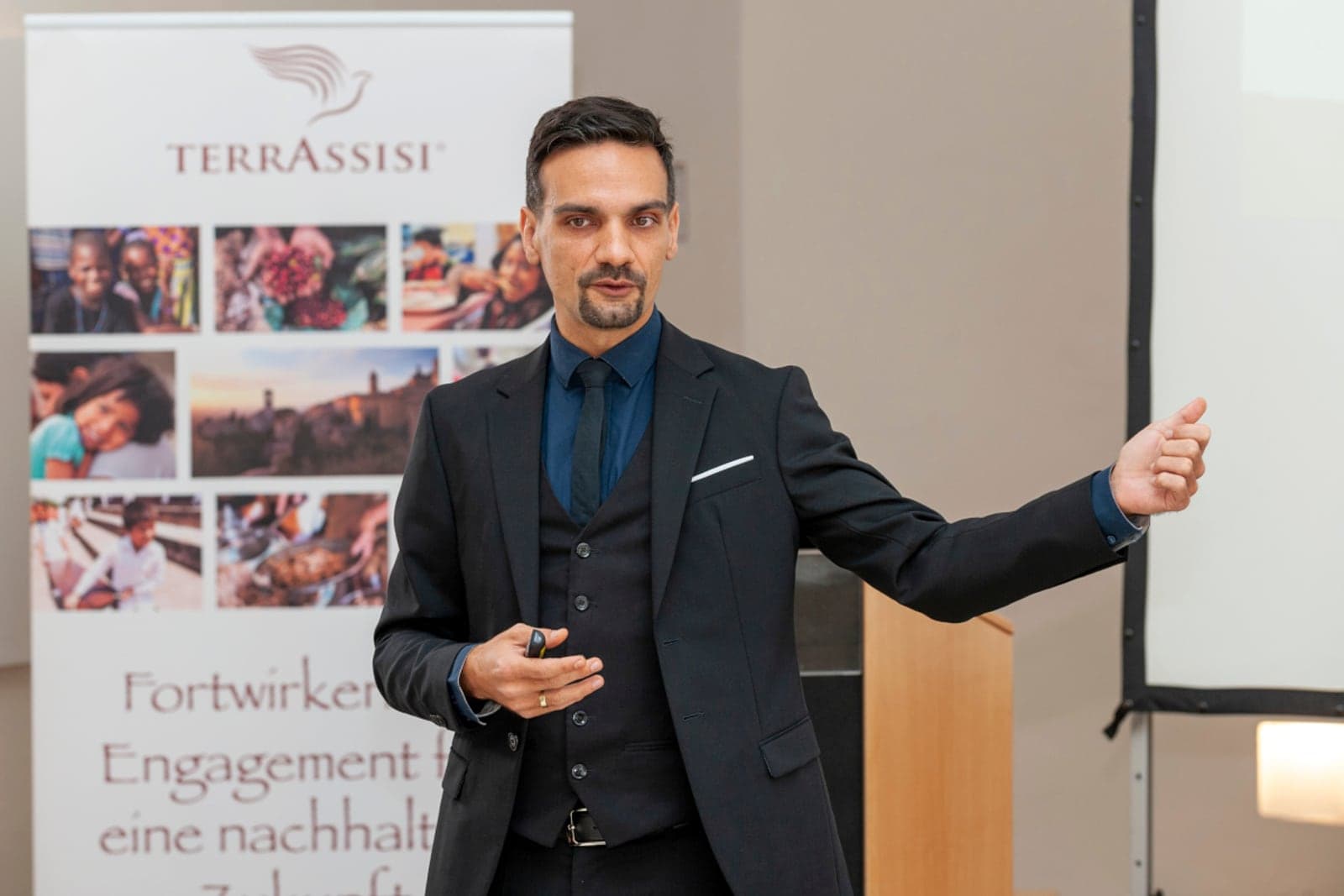 Marc Zoll spricht über die ethisch-nachhaltige Ausrichtung der terrAssisi Investmentfonds